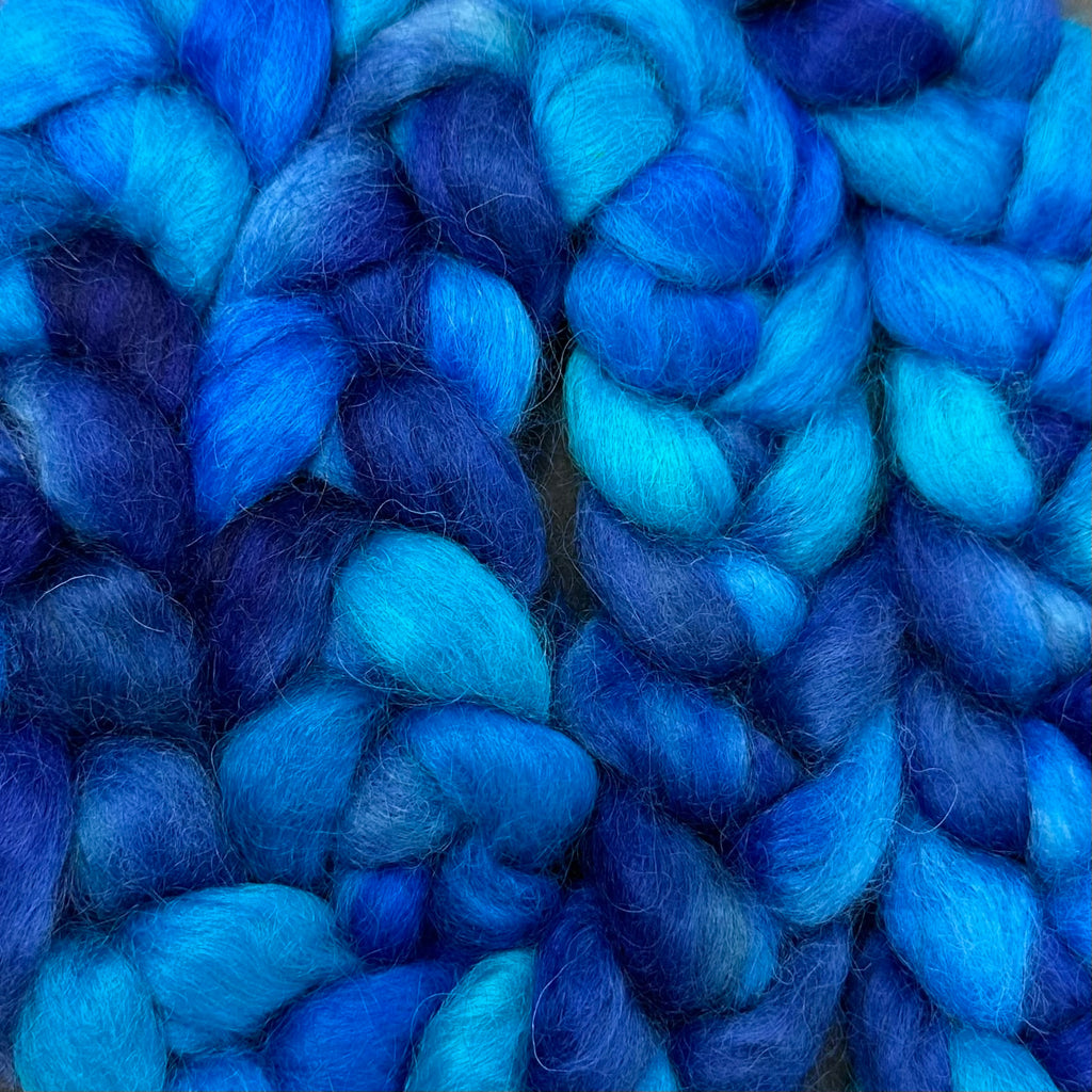 Wensleydale longwool top spinning fiber Big Blue