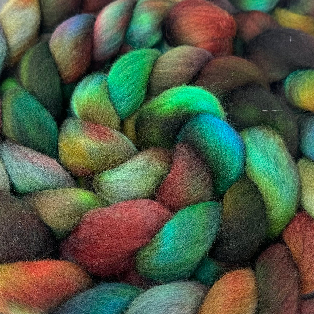 Cormo wool top spinning fiber Mountain Gems