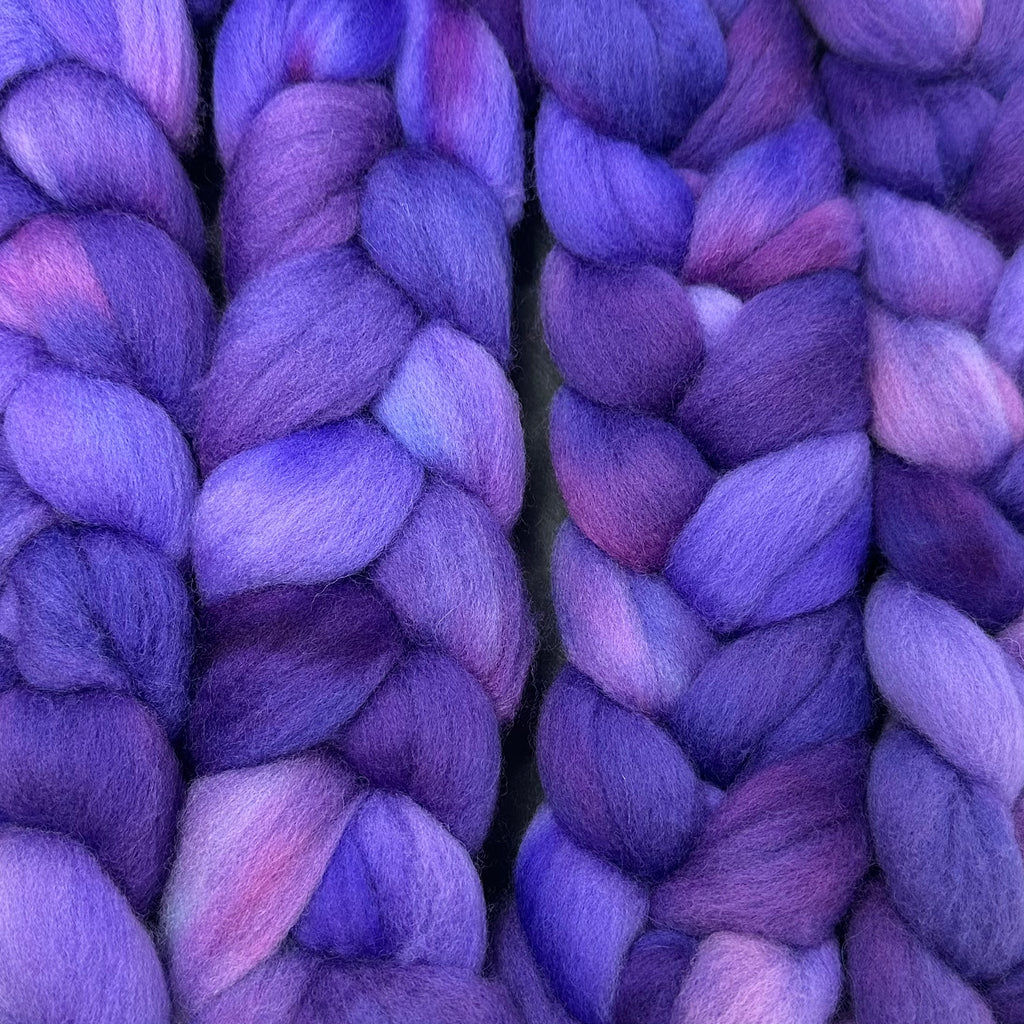 Cormo wool top spinning fiber Amethyst