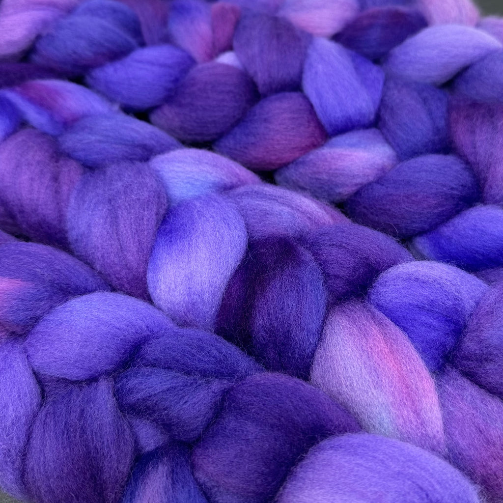 Cormo wool top spinning fiber Amethyst