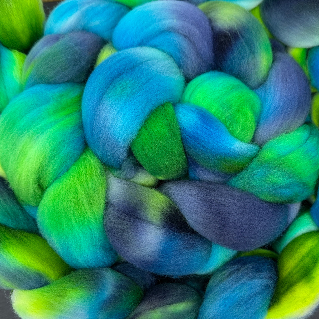 American Targhee wool top spinning fiber Northern Lights